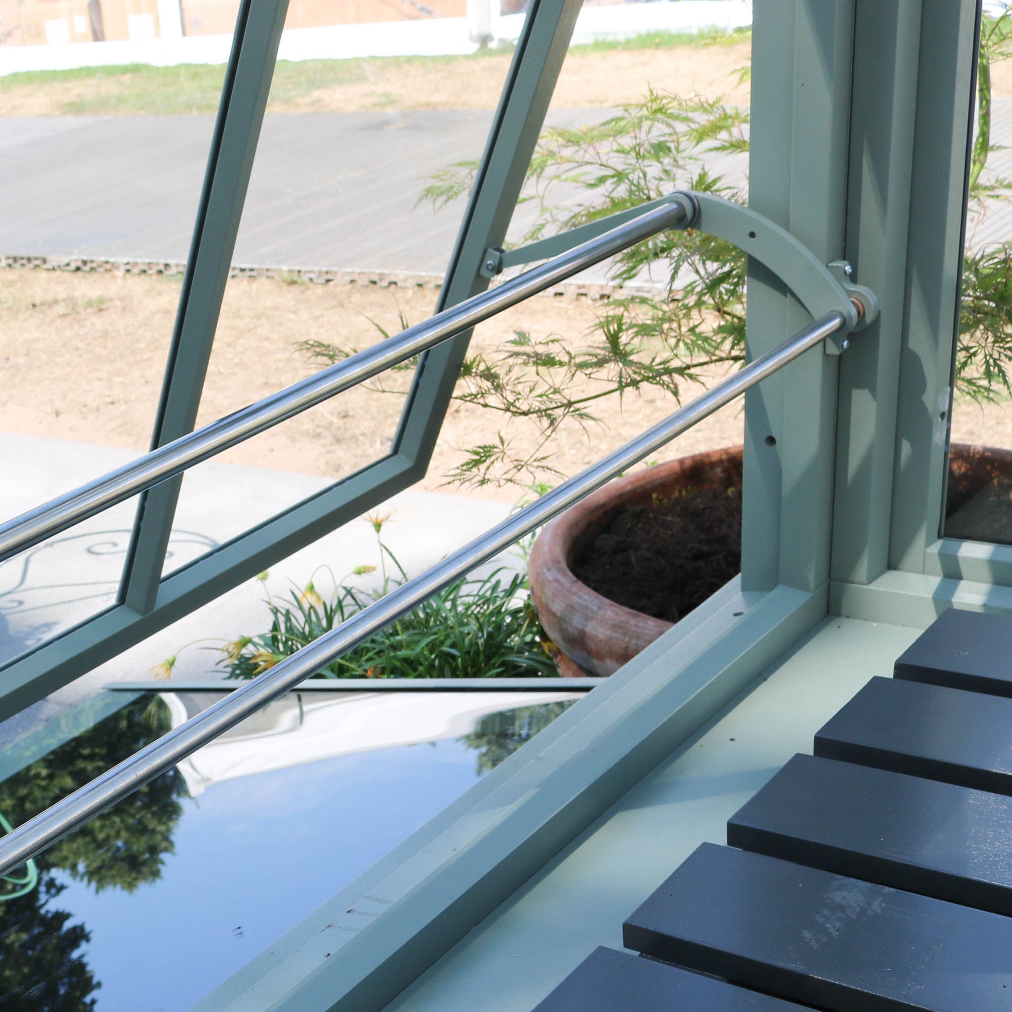 Additional Opening Sash with Manual Opener