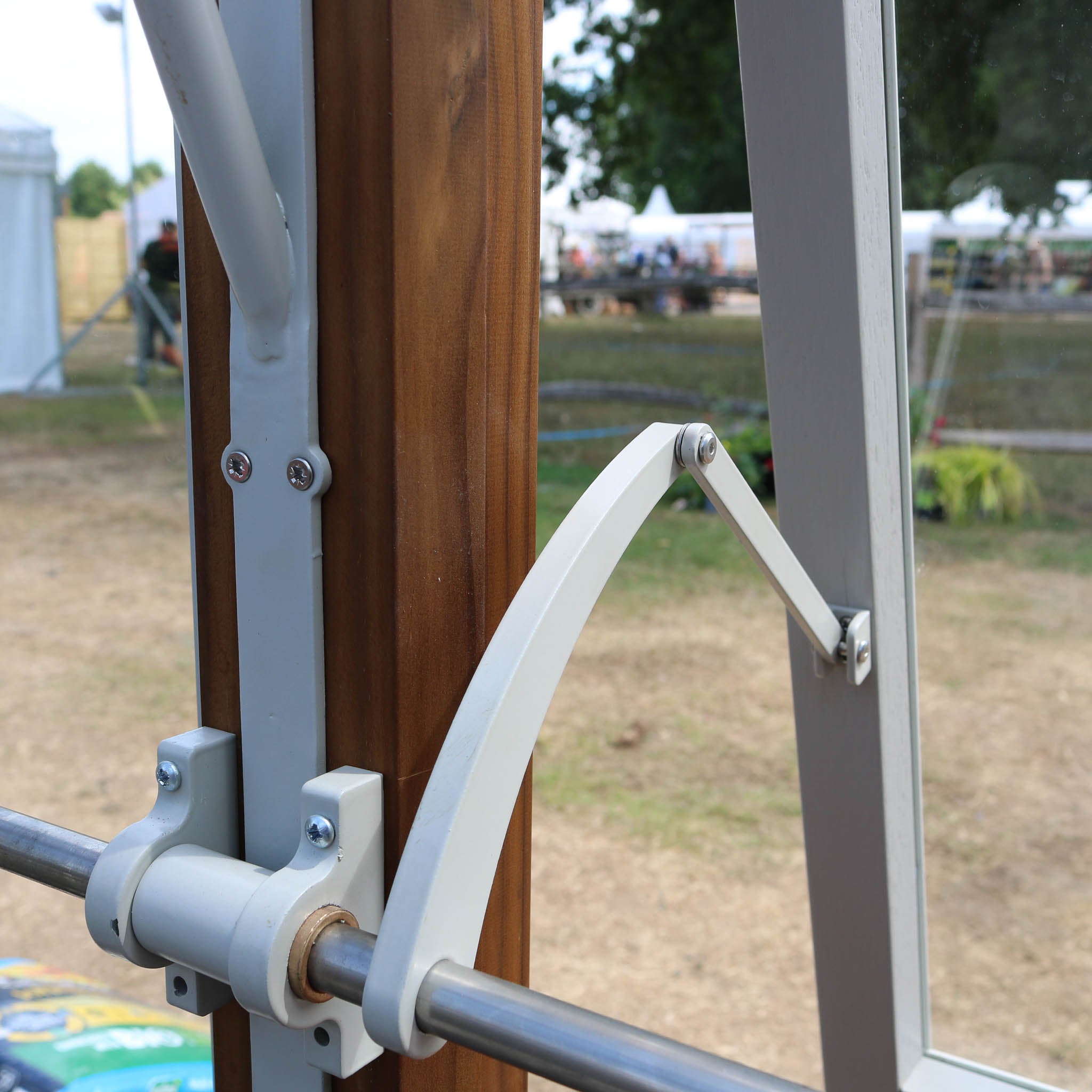 Upgrade from 2 no. manual sash opener to multi opener